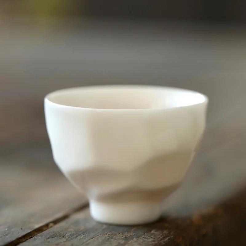 

White Jade Kung Fu Cup Ceramic Master Cup Tea Ceremony Cup Small Cup Ceramic Whiteware Teacup Single Cup Retro Style Cup Teacups 200ml