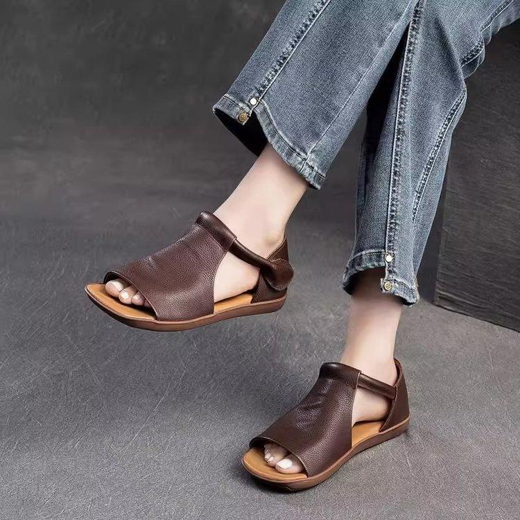 Fish mouth Roman sandals women's 2025 summer new retro style mother shoes comfortable soft bottom flat toe sandals