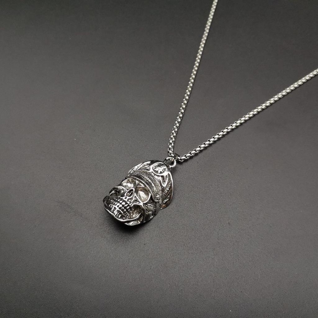 Necklace Chain Devil Skull Clown Long Hip Hop Punk Pendant Accessories Sweater