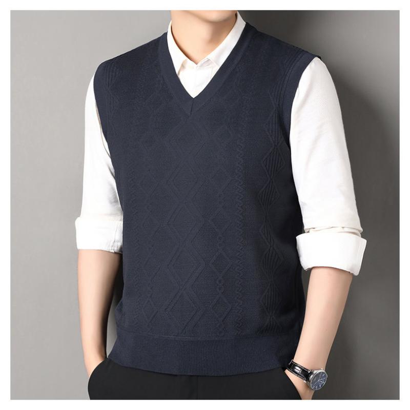 Autumn Winter New Men Pullover V Neck Loose Sweater Vest Inner Wear Versatile Warm Slim Fit Knit Gilet Outerwear