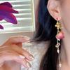 Court-style Retro Romantic Natural Red Rose Flower Copper-plated with Real Gold Pearl Earrings As A Design Accessory Stud Earrings