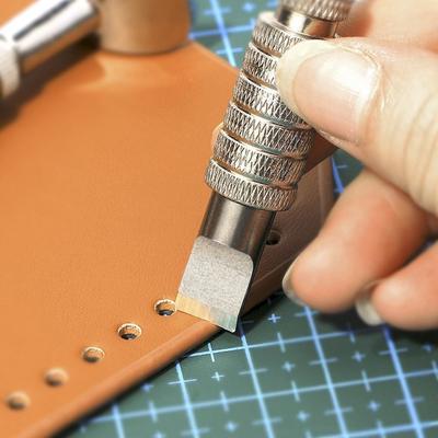 Hobbies e criatividade – Processamento de couro