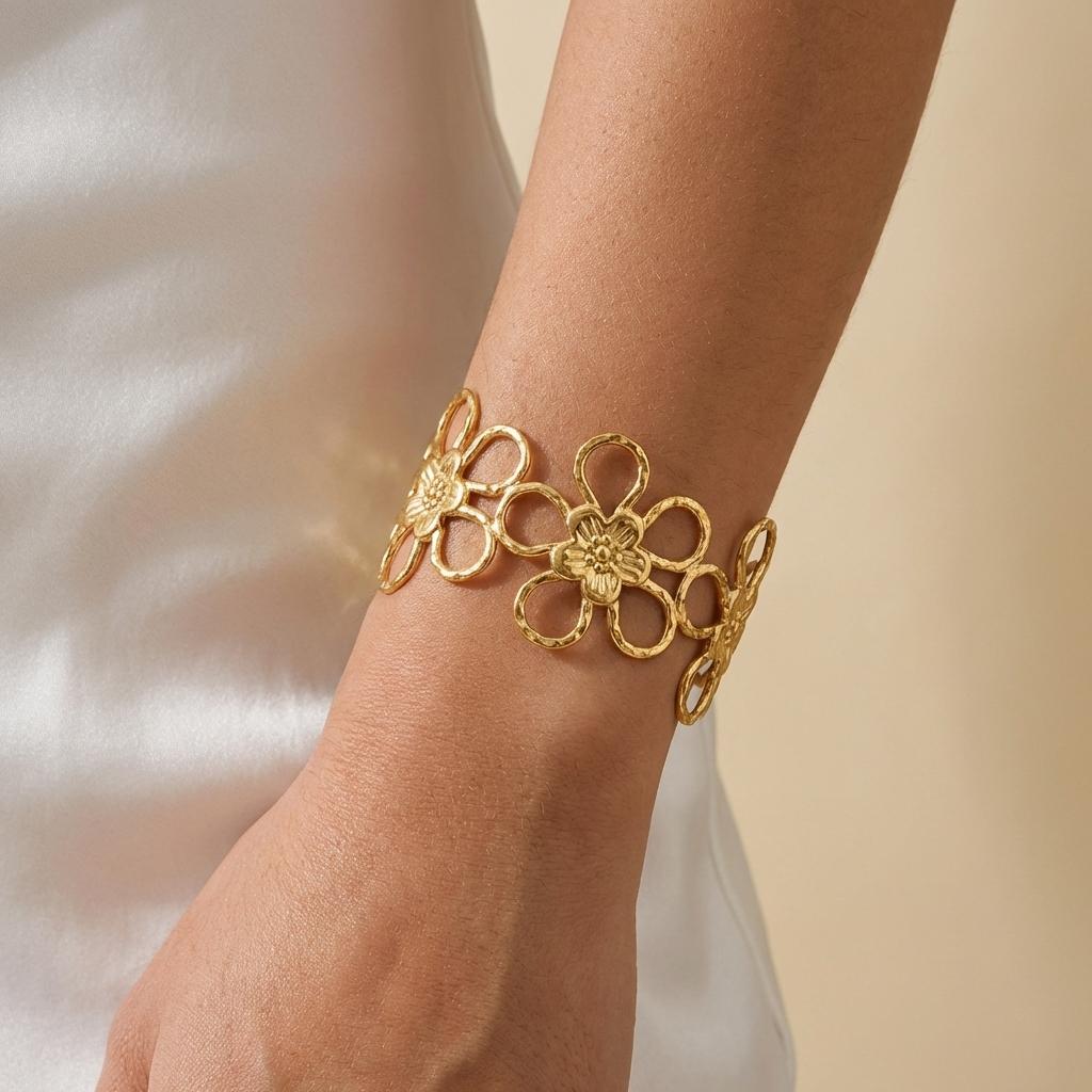 Sweet Hollow Flower Stainless Steel Cuff Bracelet for Women Oversized Gold Color Foral Open Bangle Party Chunky Jewelry Gift