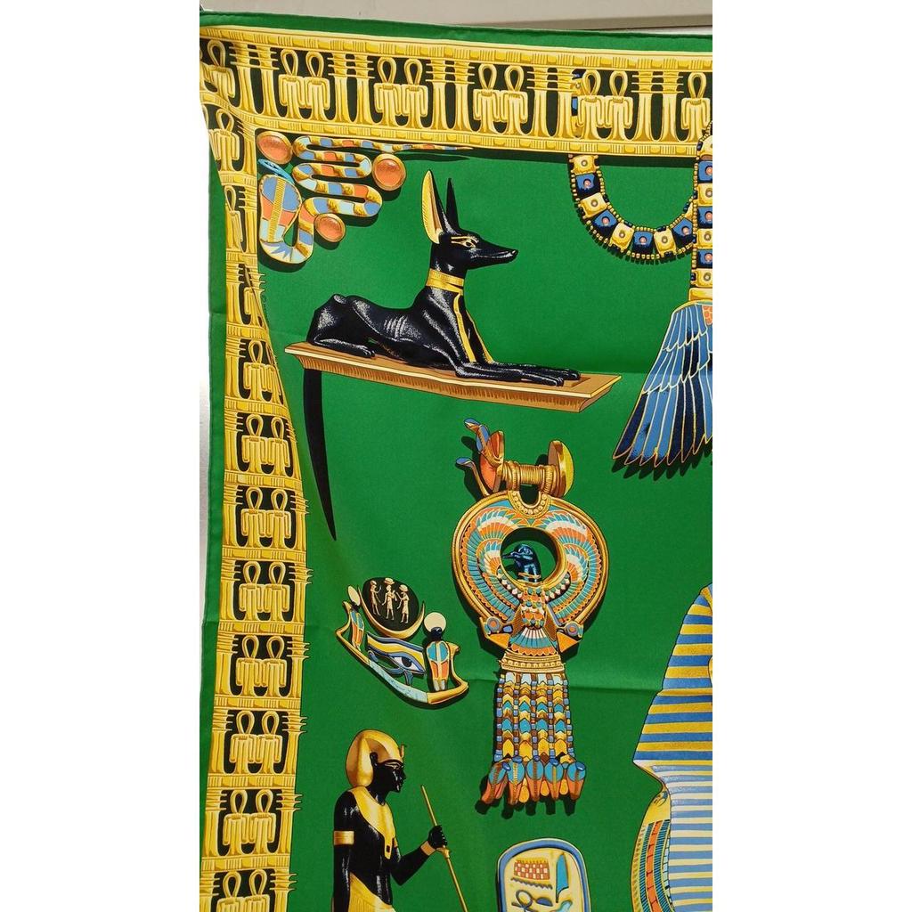 Used HERMES Tutankhamun Carre