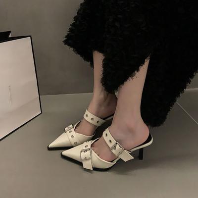 Sommer retro römischen Stil spitze Doppelgürtelschnalle High Heels weibliche silberne Stiletto-Sandalen.