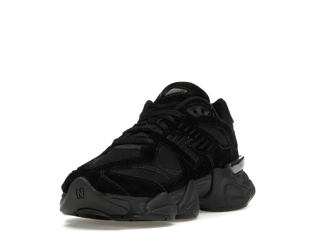 Sneaker New Balance 9060 Triple Black(U9060BPM)