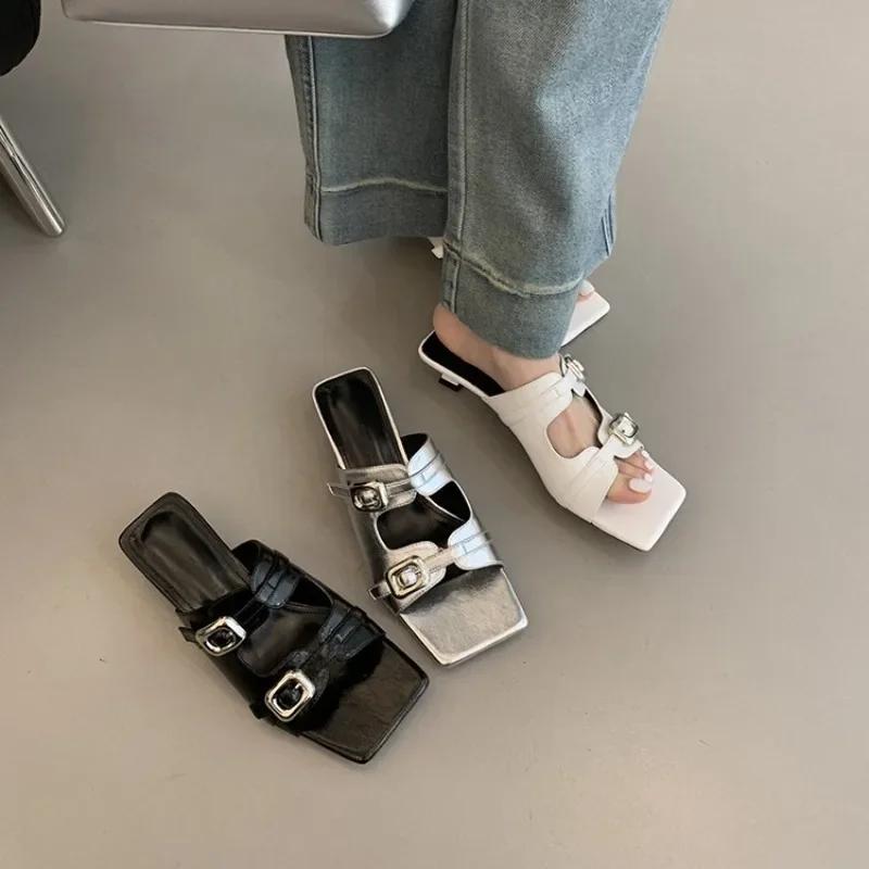 Women Summer Slippers Low Heels Shoes for Women New Square Toe Retro Metal Buckle Sandalias De Mujer Fashion Slip On Flip Flop