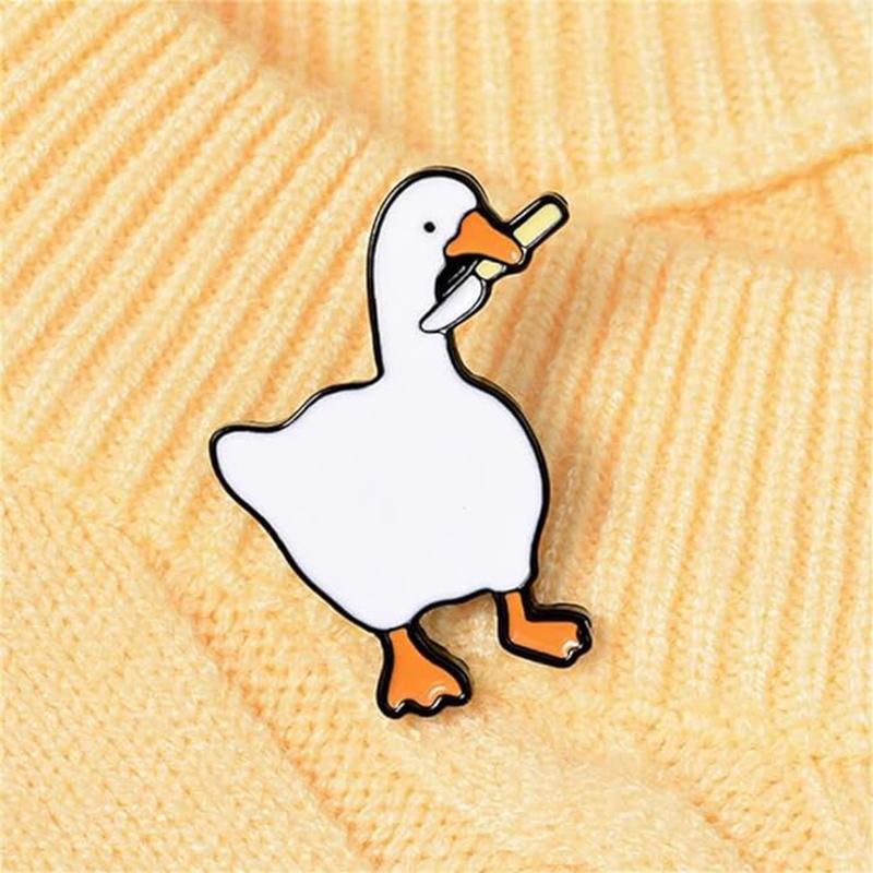 1PC Pins for Backpacks Goose Lapel Brooches Pin for Men Women Boys and Girls Novelty Pins for Bags Jackets Hats Clothing Accessories