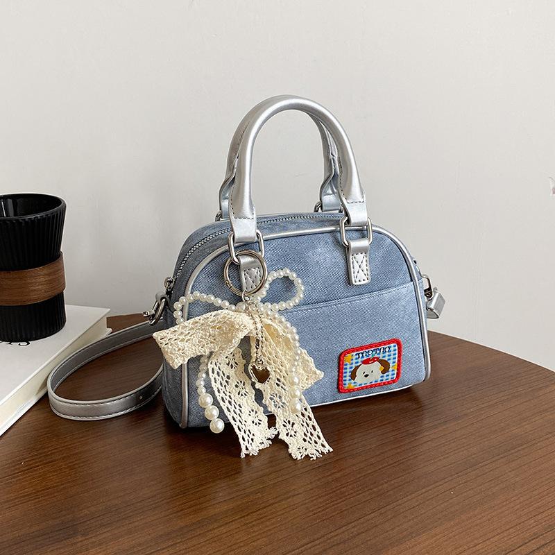 Sommer tragbare Denim kleine Tasche Damen neue Mode Umhängetasche hochwertig tragbare Bowlingtasche