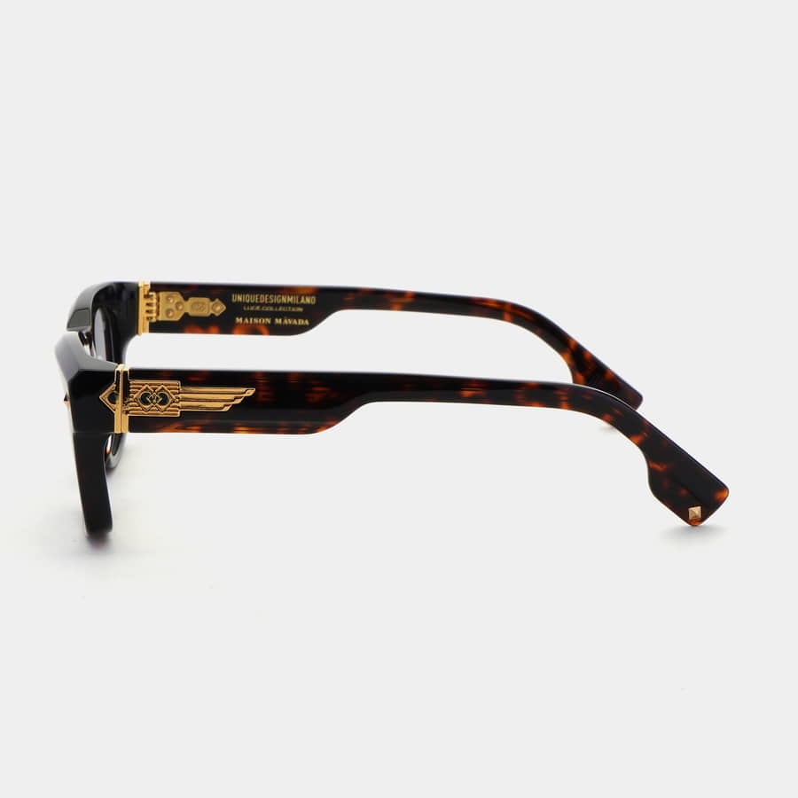 Yunikeudijainmillano The Clarity C24 (Maison Mavada Collaboration)
