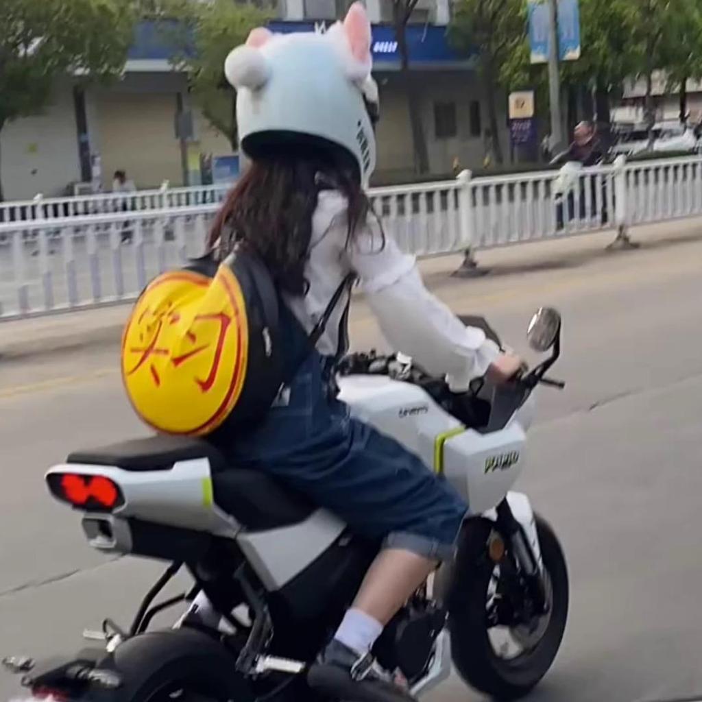 Motorcycle Goddess Backpack Decoration for Female Riders: Funny Electric Vehicle Accessory