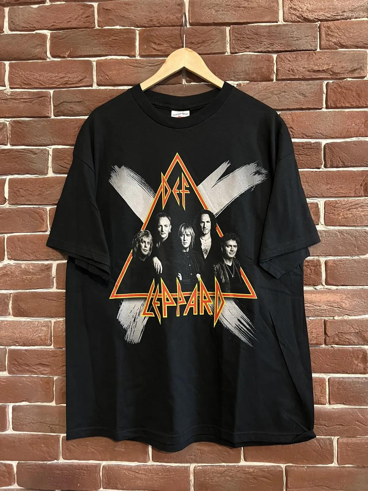 Vintage Def Leppard 00s Y2K Tour Rock Metal Band Tshirt Hype Unisex T-Shirt XXXL