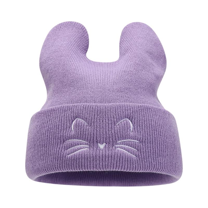 Fashion Knitted Hip Hop Skull Hat Unisex Headwear with Delicate Embroidered Cats for Trending Appeal