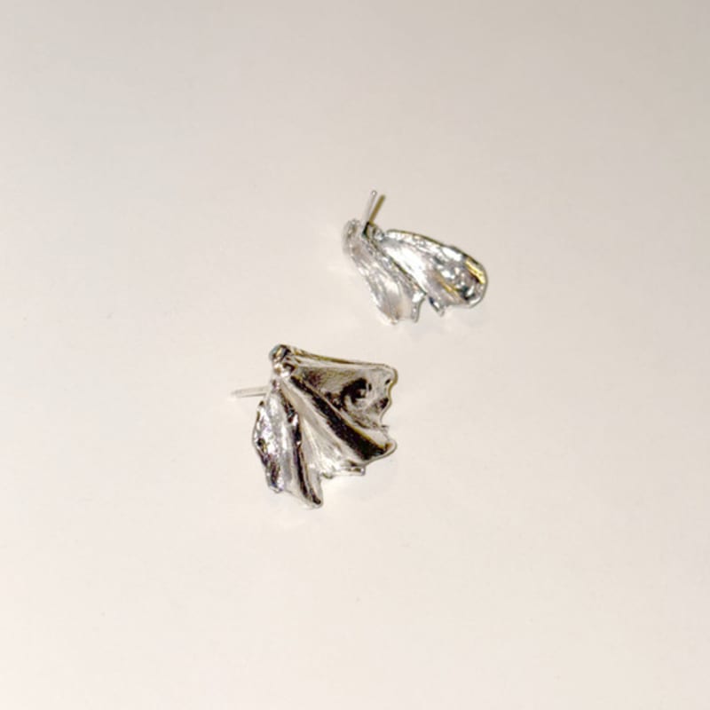 

sOnyO Lirio Earrings One Kind