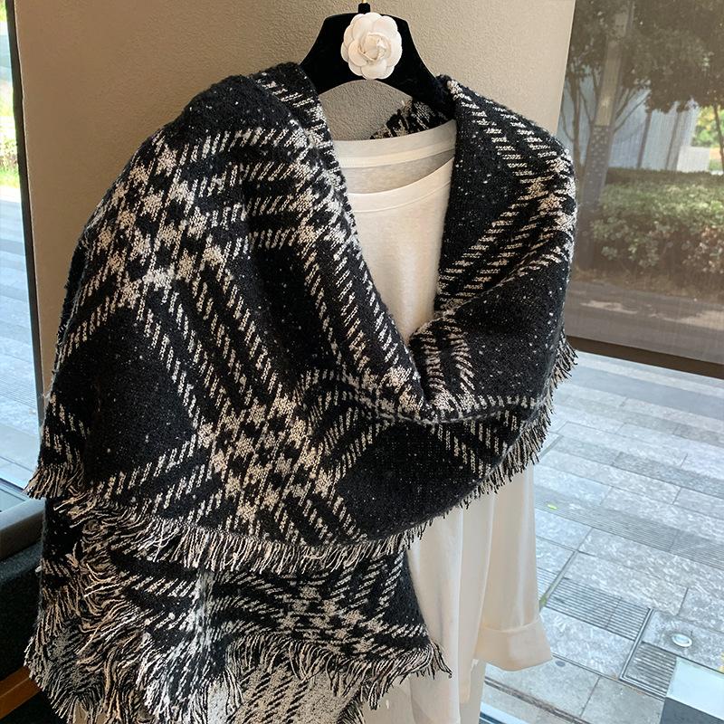 Retro Fashion Winter Women Knitted Scarf Headscarf Casual Preppy Brown Black Plaid Scarve Lady Mujer Thick Wrap Shawl Korean New