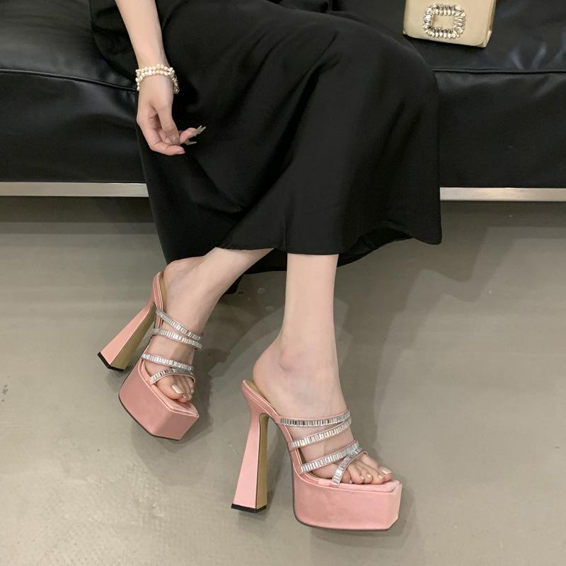 Waterproof table temperament celebrity super high heels women's square head thick heel women's shoes one-word diamond with cool slippers