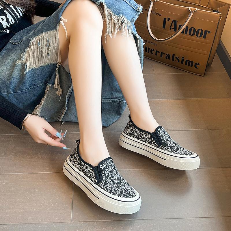 Fashion The new sneakers are stylish and comfortable for summer 2024 casual espadrilles  flats shoes women