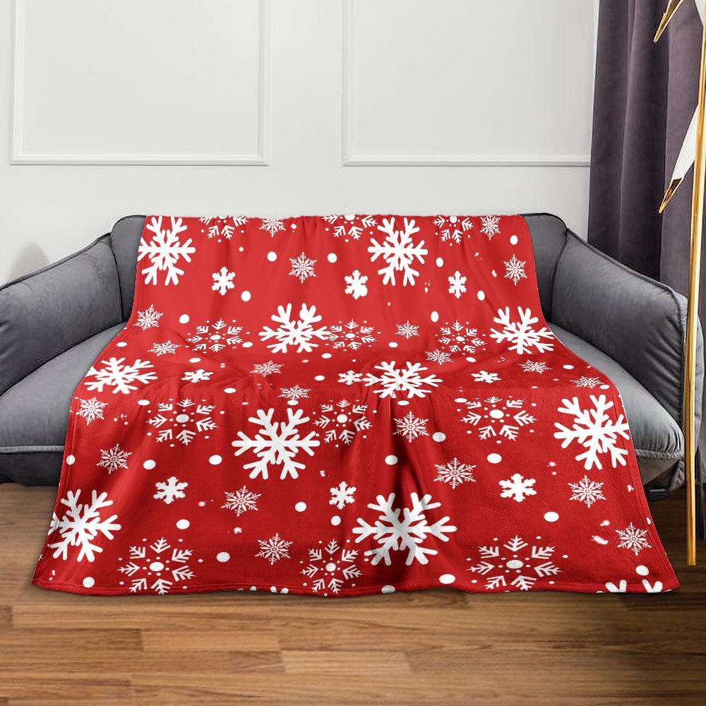 Christmas-Themed Reindeer Pattern Blanket Cover Winter Warmth Comfortable Nap Blanket Multifunctional Flannel Universal Blankets