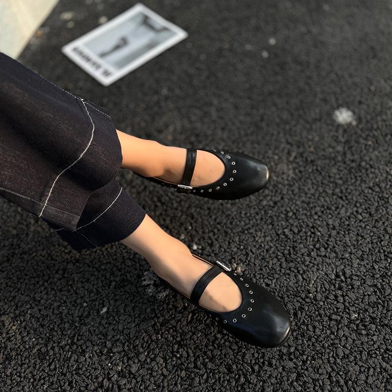 Johnature Retro Mary Janes Shoes Comfortable Round Toe Rivet Shallow Buckle Strap Women's Flat Shoes