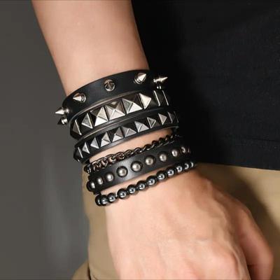 1 Set Punk Armbänder für Herren Damen Punk Gothic Spike Nieten PU Leder Armband Armreifen Hip Hop Party Schmuck Geschenk