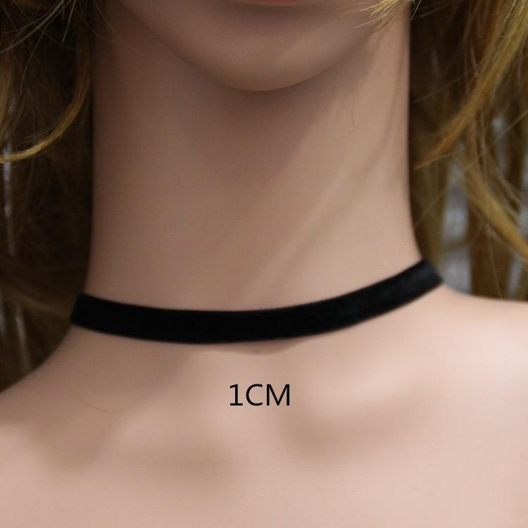 Lolita Camellia Choker Necklace for Women - Dark Clavicle Chain, Maid Style Neckband Collar