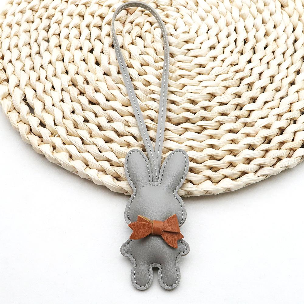 

New Creative Lanyard Rabbit Pendant PU Leather Cute Cartoon Hot Selling Rabbit Fashion Backpack Accessories Pendant сірий колір