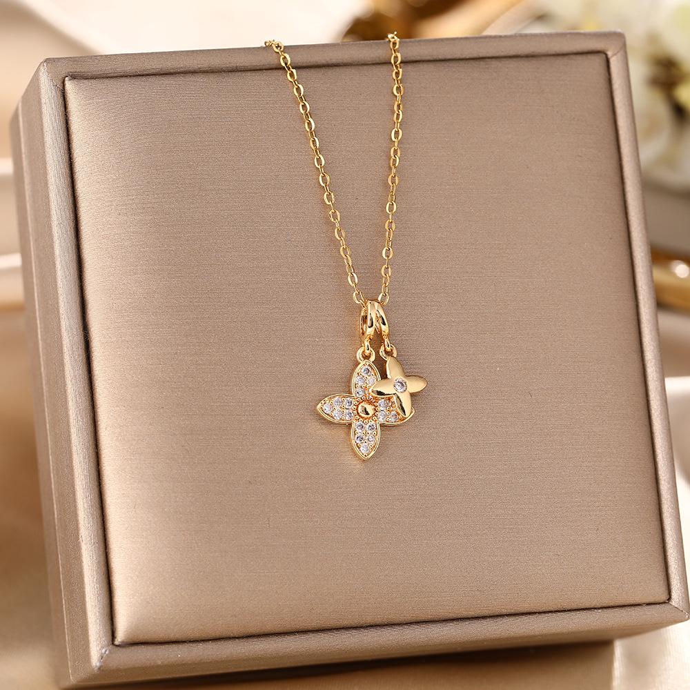 Damen Titanstahl Halskette, Mikro-pavé Diamanten, Doppel Kleeblatt-Design, Modischer High-End Schlüsselbeinketten-Schmuck