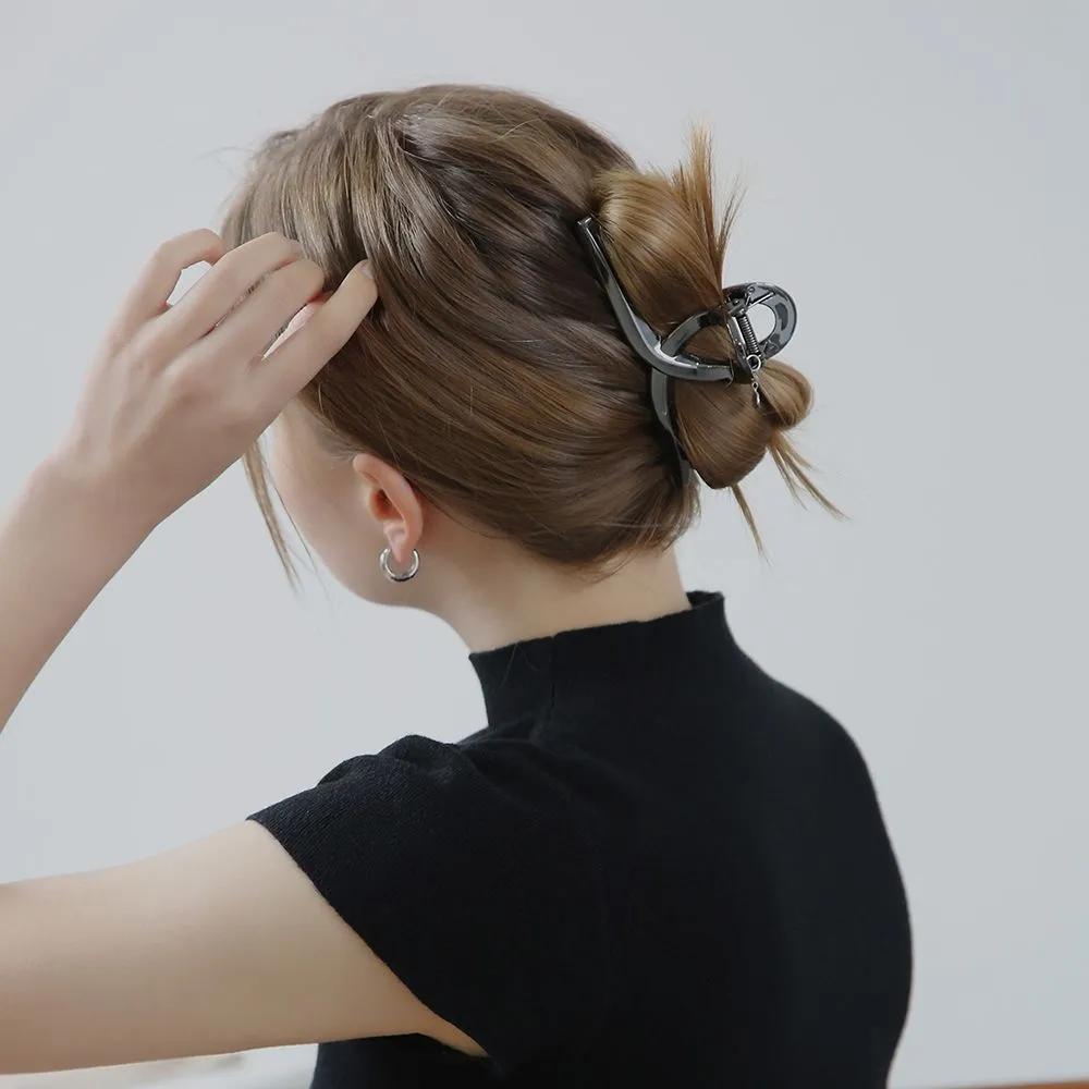 Dieuamour Crossmood Glow Hair Clip Claw Pin