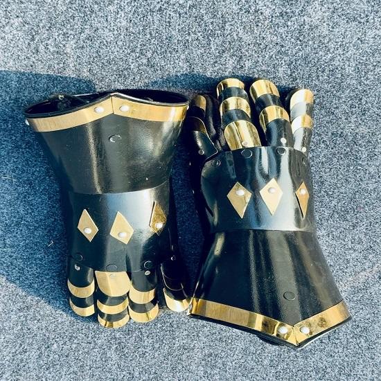 Středověké gotické brnění Rukavice Temná fantasy Gotické rukavice Nositelné rukavice Fantasy Cosplay LARP, Hraní rolí, Vánoce, Sběratelský kousek