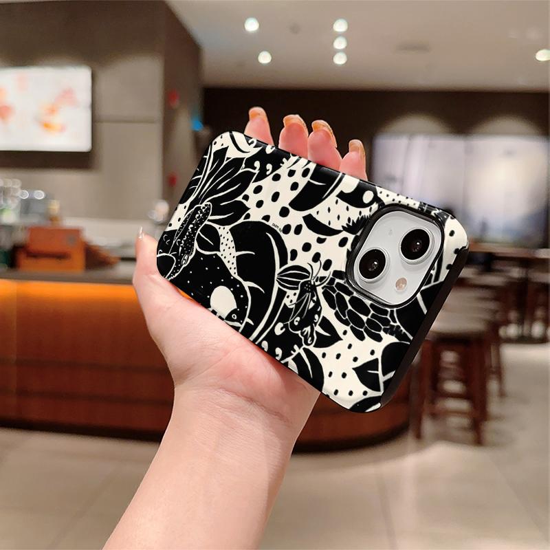 Artistic Graphic Black White Botanic Leaves Hidden Cat Pattern Line Film Aesthetic Protective Shockproof Bumper Cover For iPhone 14 15 16 Pro Max Plus