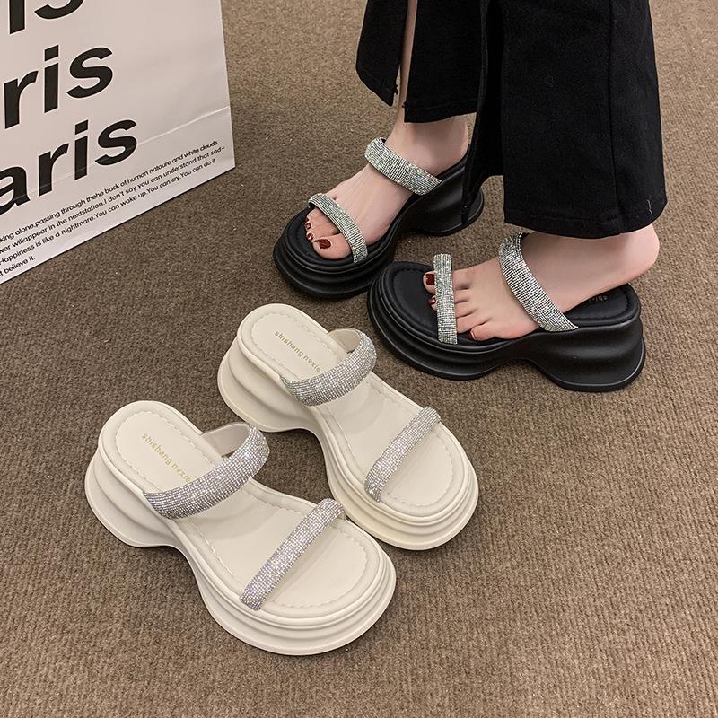 2025 New French Thick-soled Heightening Cool Slippers for Women's Summer Wear High-end Skirt Seaside Beach Slippers for Women