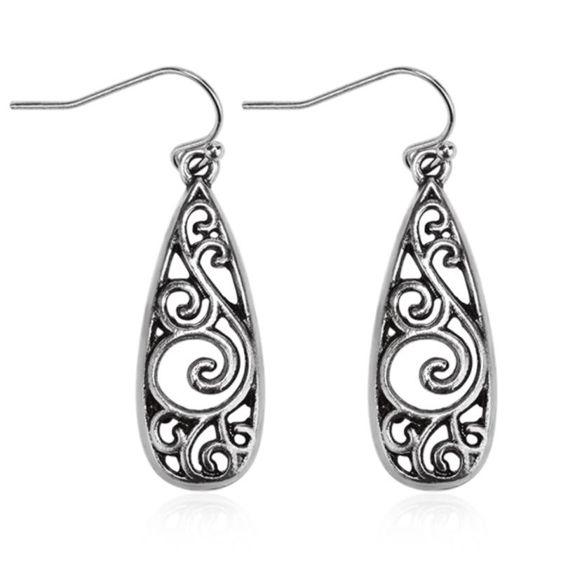 European and American Retro Carved Palace Earrings Ethnic Style Hollow Pattern Earrings