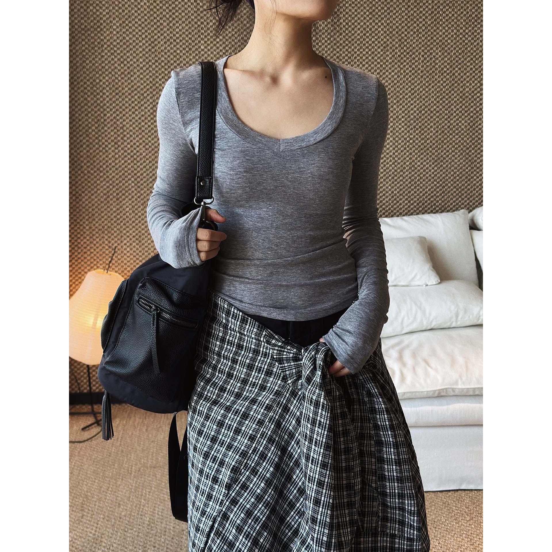 

Korean Style V-neck Slimming Long Sleeve Cropped T-shirt for Women Medium серый