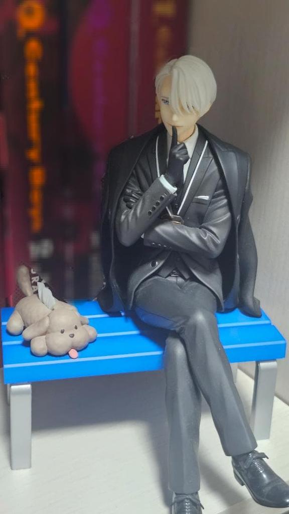 [USED] [Used] Victor Nikiforov ARTFX Figure