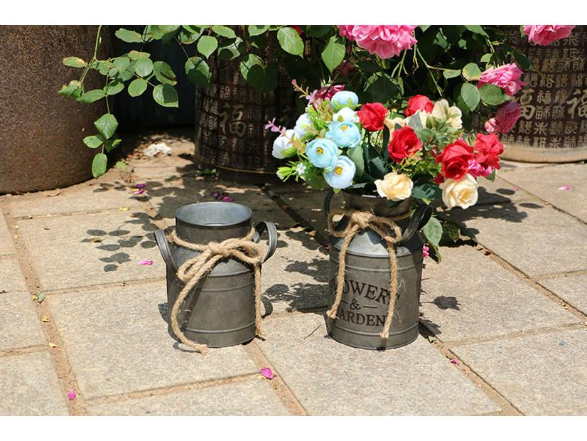 Retro-Style Milk Jug Shaped Iron Flower Bucket for Dried Arrangements