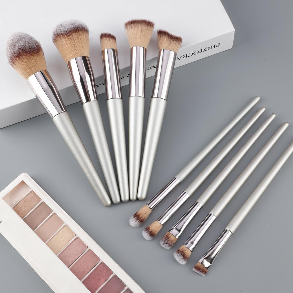10 Pcs Champagne Gold Makeup Brushes Complete Set of Foundation Loose Powder Blush Concealer Eye Shadow Professional Set