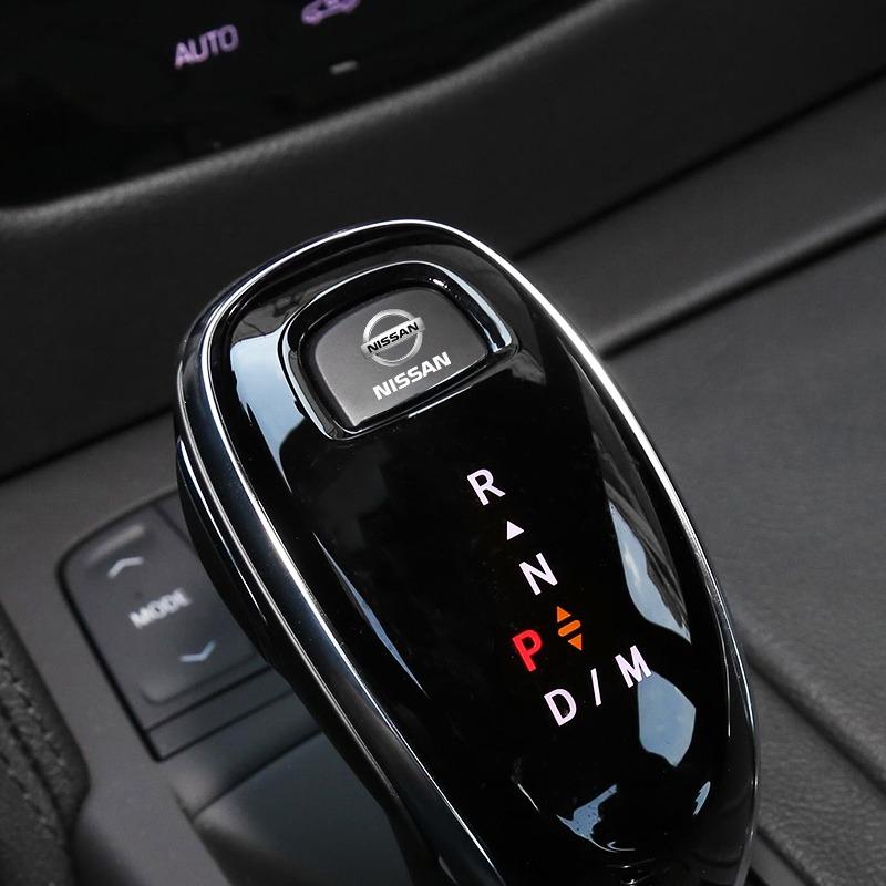 Car Window Lift Button Sticker Steering Wheel Decal Car Styling For Nissan Nismo Qashqai J11 J10 Juke X Trail T32 Tiida Leaf