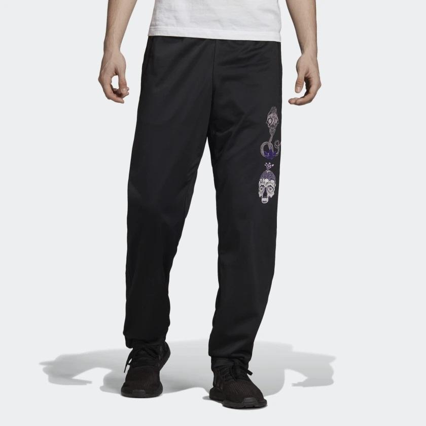 Adidas Originals Fb Track Pants With Abstract Print Men Bottoms Black ED9359