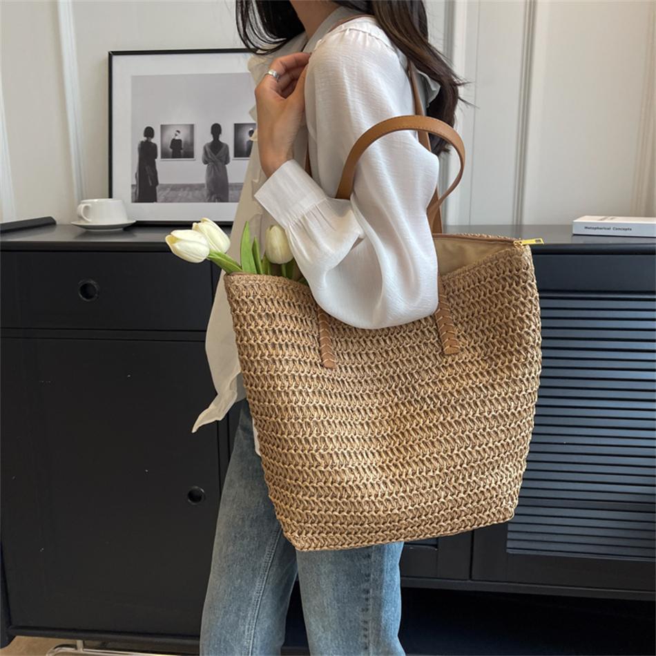 Women's Straw Shoulder Bag Feminine Bag Luxury Large Capacity Designer Fashion Travel Beach Designer