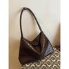 Knitted Tote Bag, Fashionable and Retro Handbag, High-end Shoulder Bag, Handbag for Carrying on The Arm