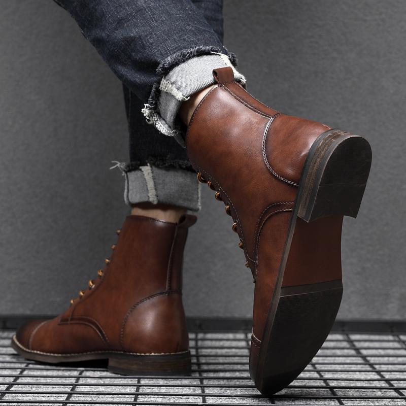 Men's High Top Boots Handmade Leather Boots Motorcycle Boot Cycling Boots Lace Up Anti Slip Hiking Boot Men's Work Training Boot