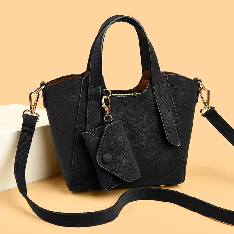 Retro large capacity portable messenger women s bag чёрный