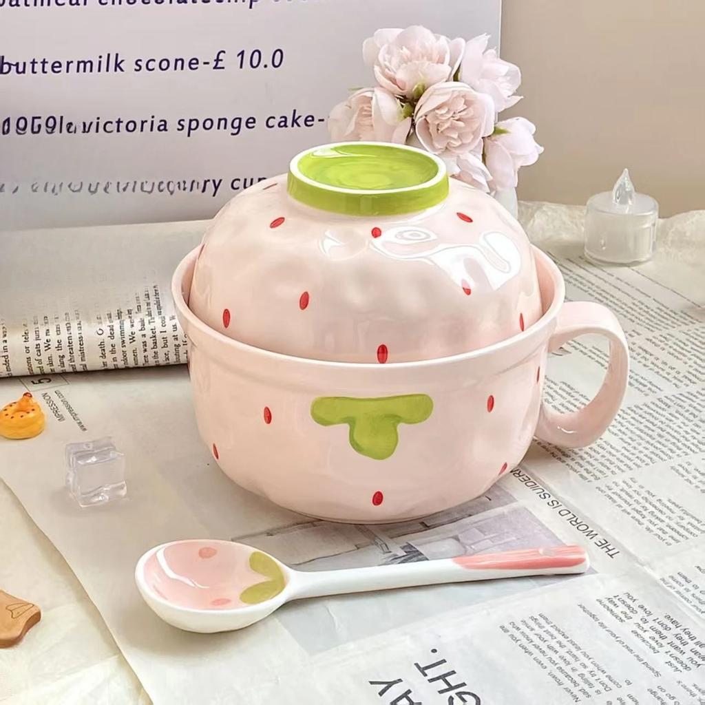 Kawaii Erdbeer-Ramen-Schüssel mit Deckel Keramik Niedlich Obst Suppe Salat Instant-Nudeln Große Schüssel Haushaltsküche Geschirr 700ml