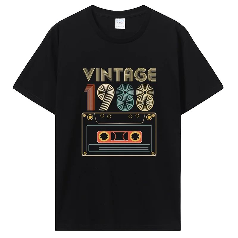 Unisexs 43st Birthday Tshirt Born 1983 Retro Streetwear Style Vintage Retro For Unisexs Graphic Tshirts Birthday Gifts Tshirt