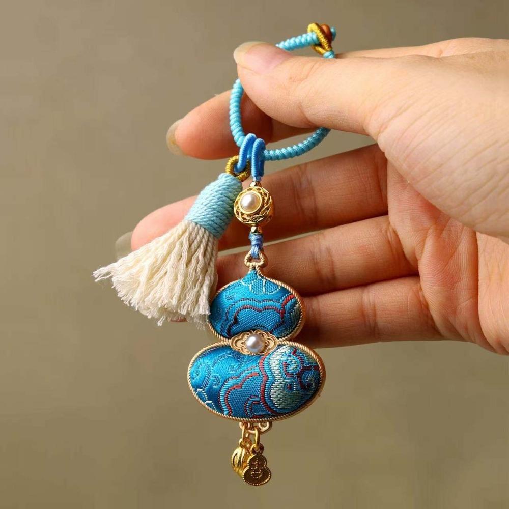 Handmade Brocade Gourd Pendant Blessing Chinese Style Gourd Key-chain Good Luck Traditional Hanging Ornaments Bag Charm
