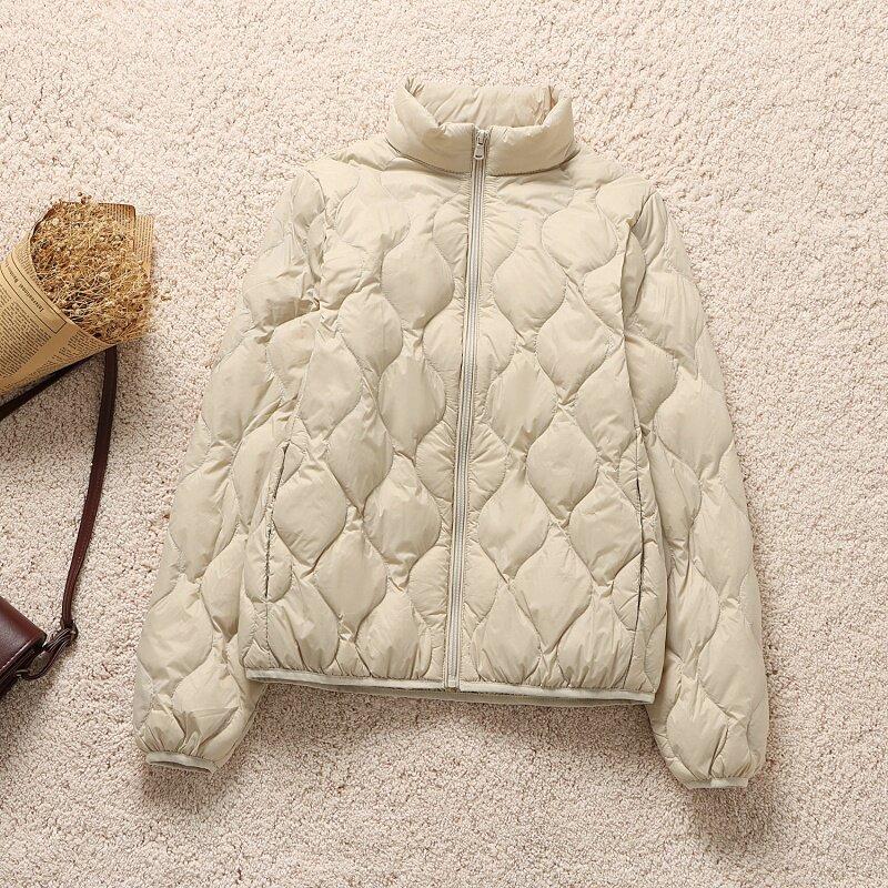 New Autumn and Winter Light Down Jacket Women's Short Hooded V-neck Loose Warm Jacket Type Light