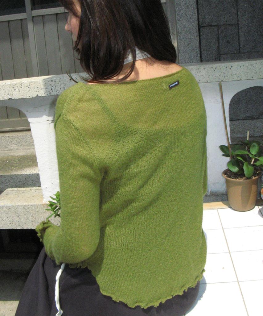 RONRON Sheer Wavy Boat Neck Knit Olive