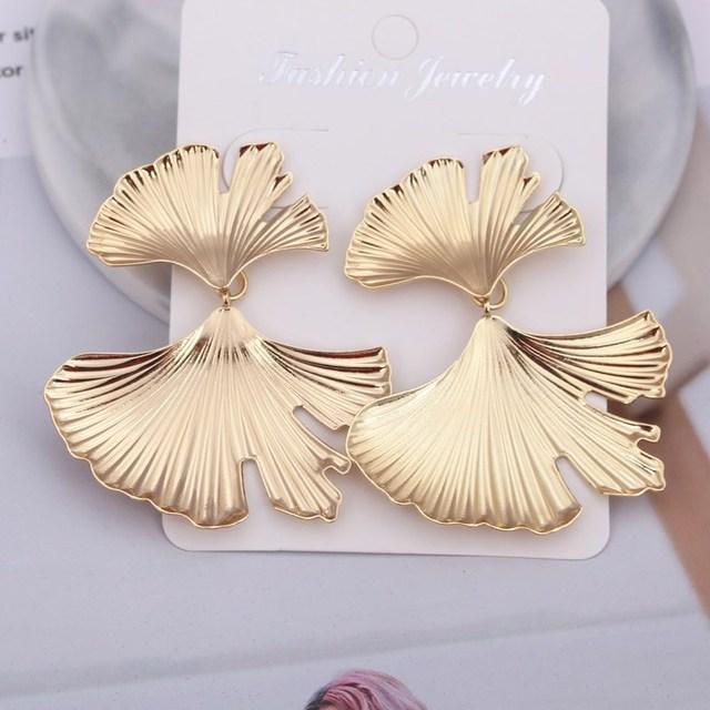 Fashion Geometric Gold Color Ginkgo Biloba Leaf Shape Drop Earring Creative Personality Simple Punk Woman Dangle Earring Jewelry