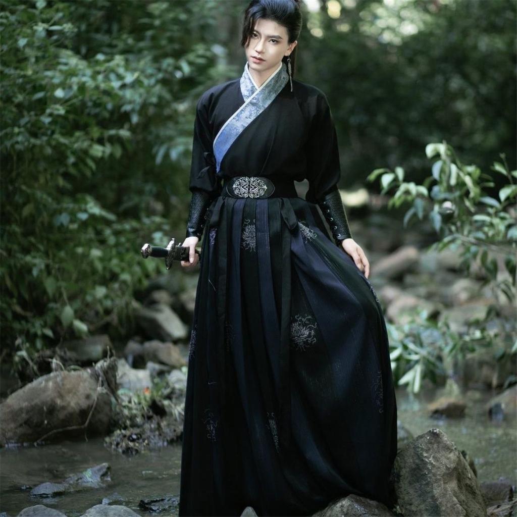 Chinese Song Dynasty Style Hanfu For Male Chivalrous Style Black Daily Suit