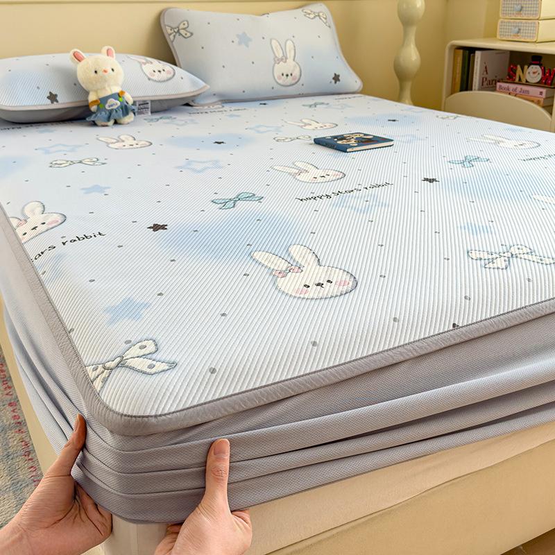 Luxury Cartoon Printed Fitted Bedsheet Set High Quality Summer Sleeping Mat with Pillowcases Ice Bean Cooling Bedding for Single